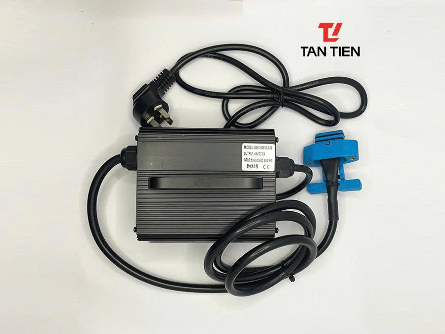 Bộ sạc xe nâng