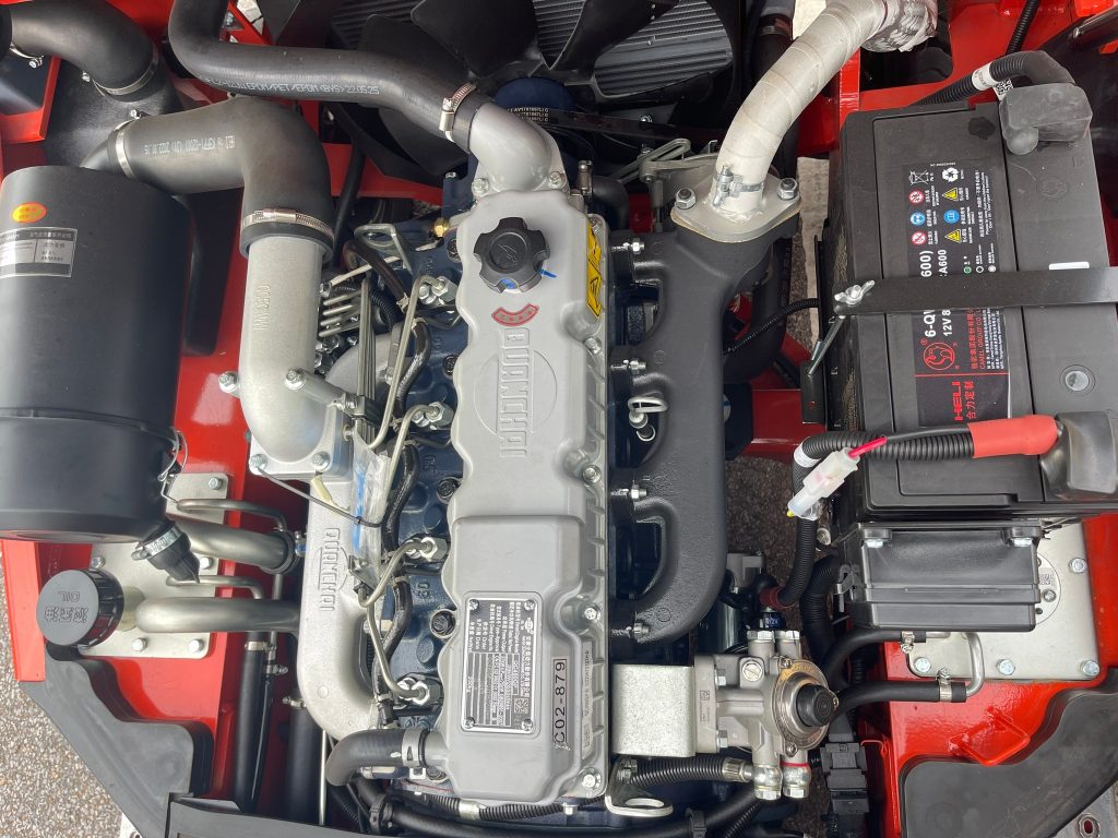 Động cơ Quanchai xe nâng dầu 3 tấn